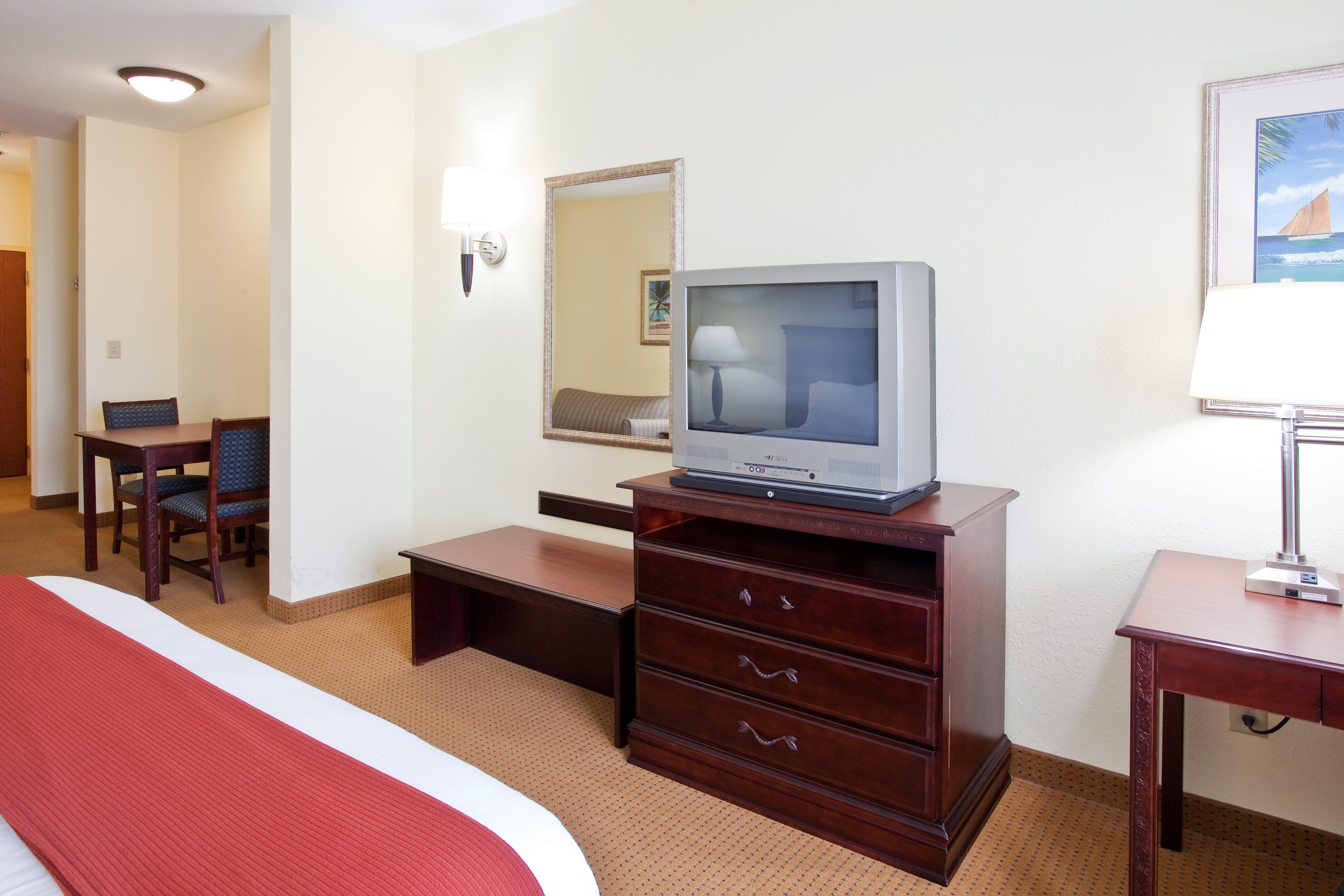 Holiday Inn Express Hotel & Suites Panama City-Tyndall Екстер'єр фото